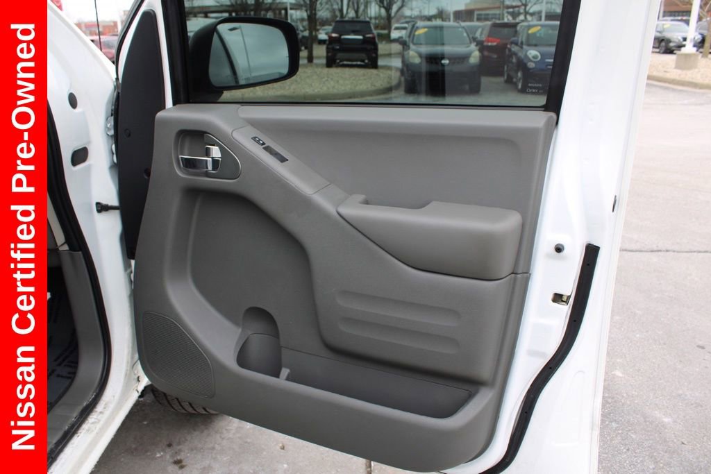 Certified 2021 Nissan Frontier SV image 21
