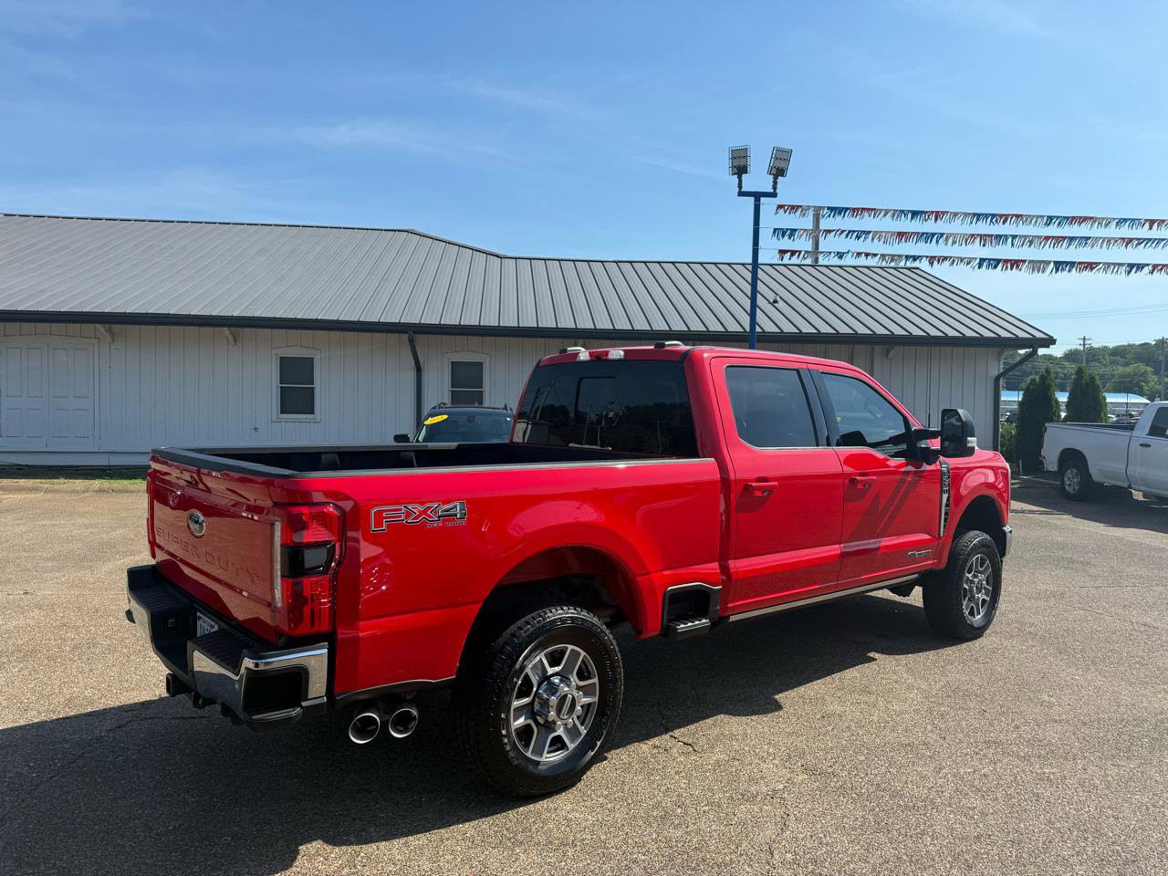 Used 2024 Ford F250 Lariat w/ Lariat Ultimate Package AWD/4WD image 5