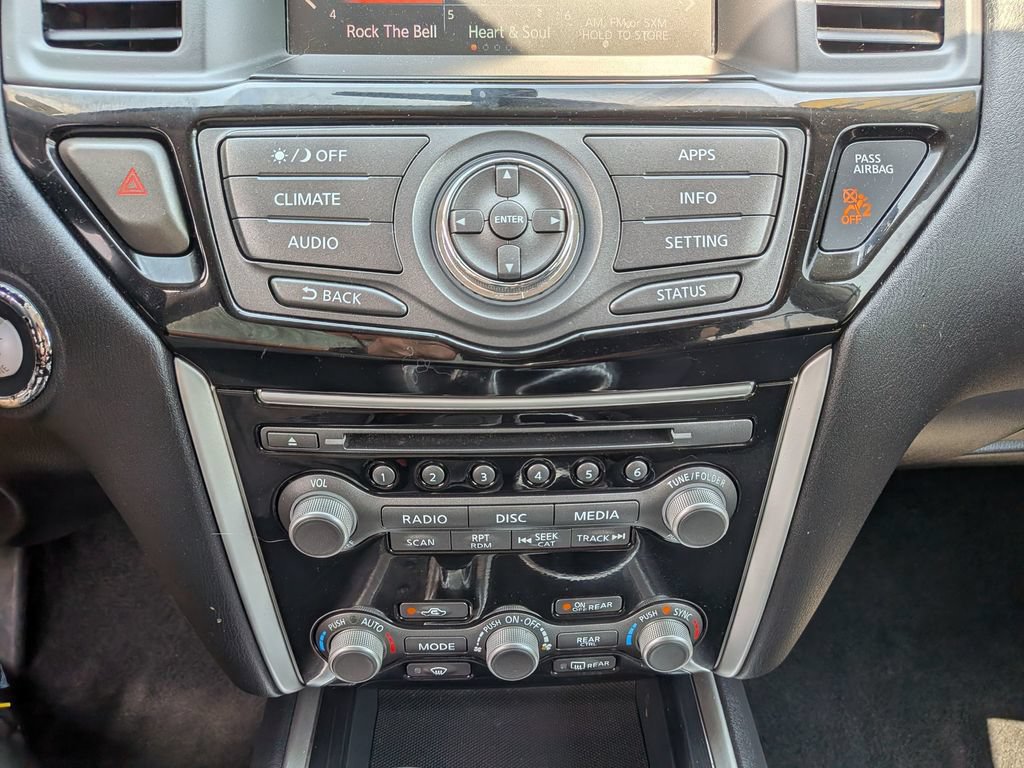 Used 2019 Nissan Pathfinder SV FWD image 31