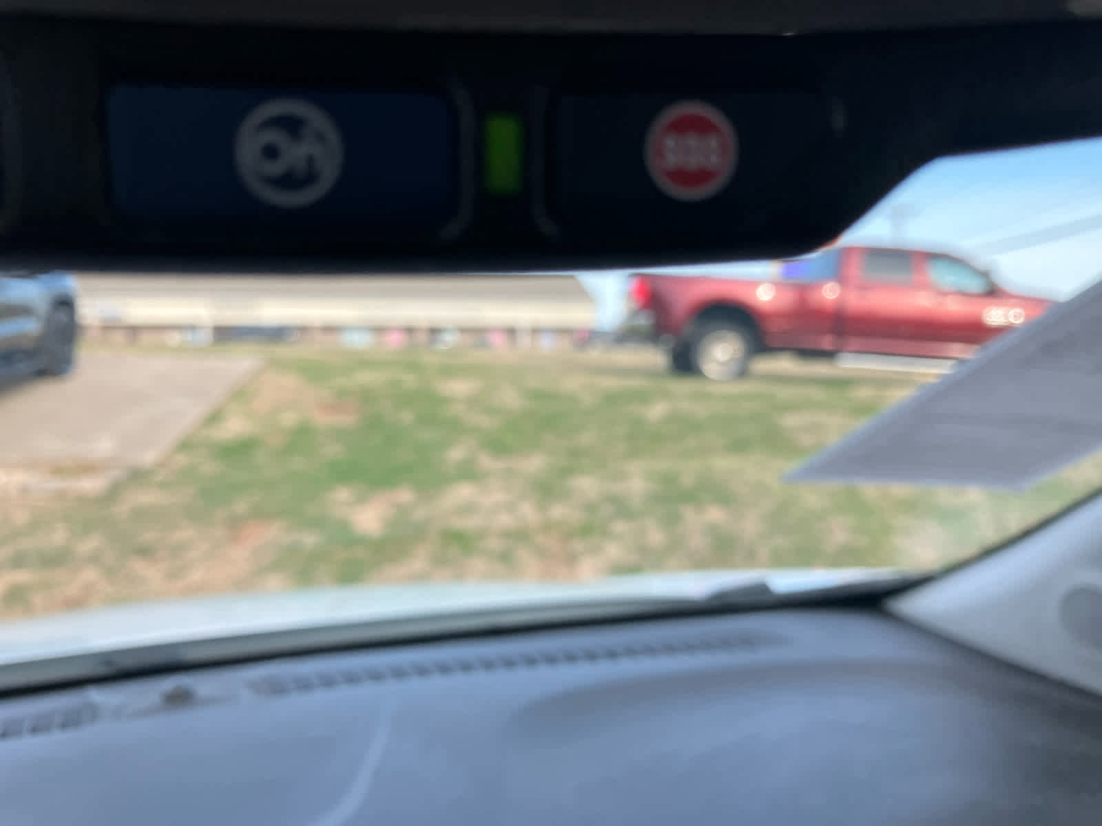 Used 2022 Chevrolet Trax LT w/ Driver Confidence Package image 18