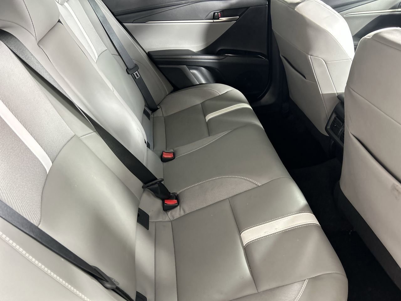 Used 2025 Toyota Camry SE w/ Multimedia Upgrade Package FWD image 25