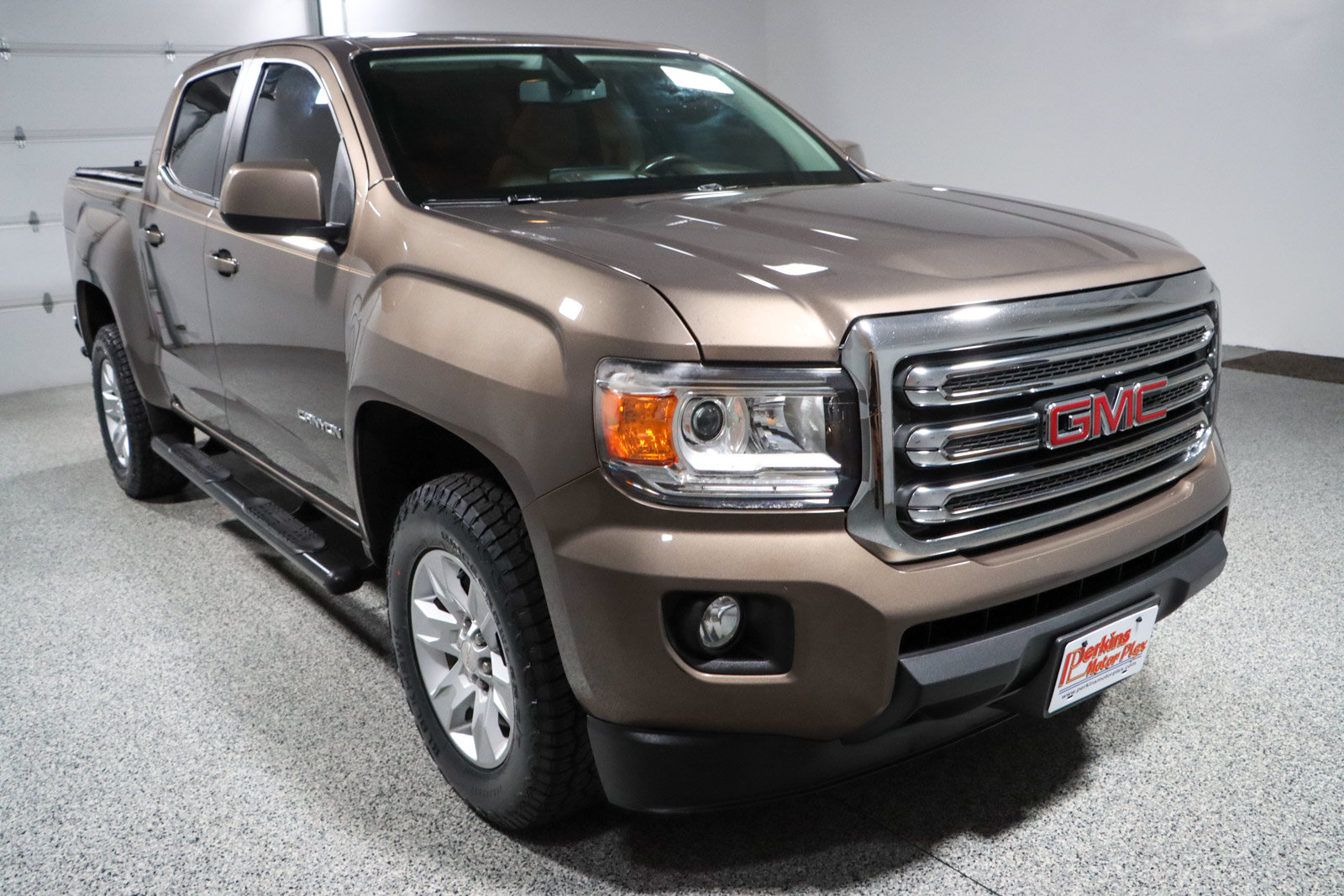 Used 2016 GMC Canyon SLE RWD image 5