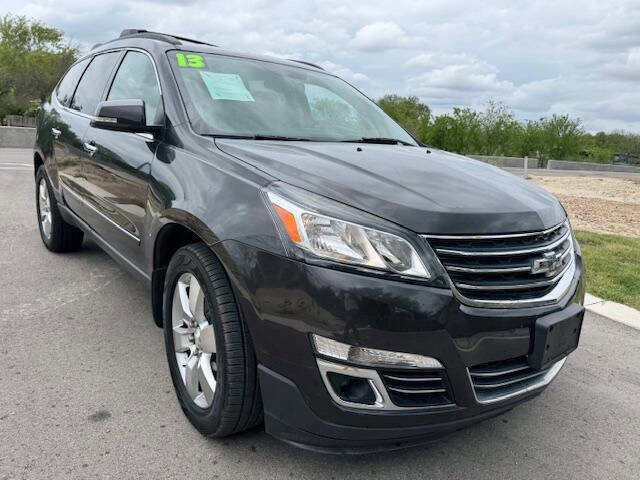 Used 2013 Chevrolet Traverse LTZ FWD image 9