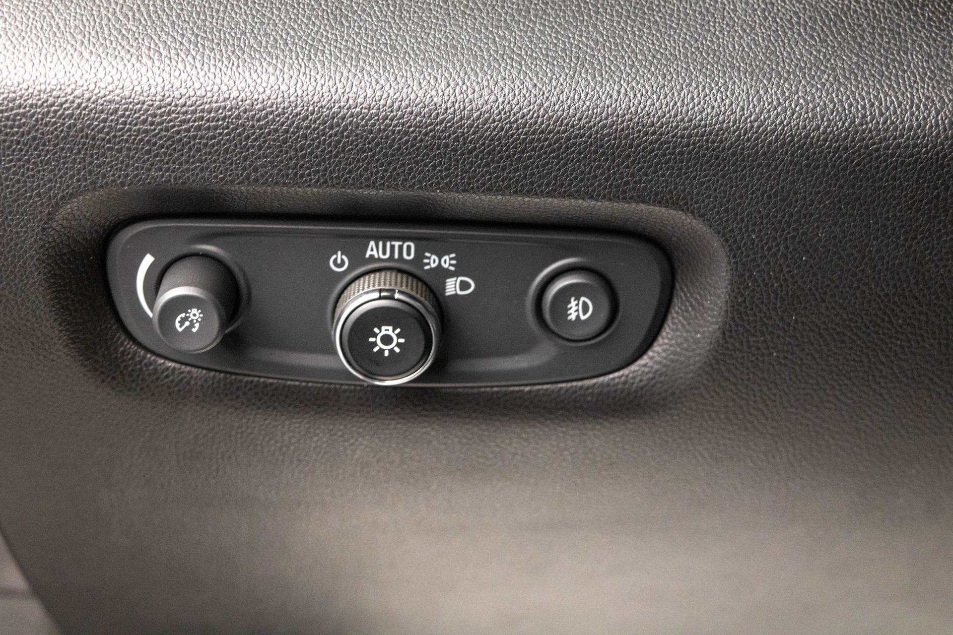 Used 2019 Chevrolet Traverse LT AWD/4WD image 18