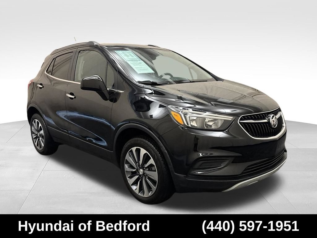 Used 2022 Buick Encore Preferred AWD/4WD image 3