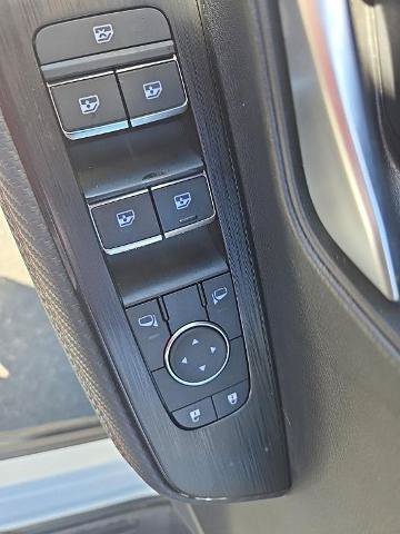 Certified 2025 Nissan Kicks SR w/ SR Premium Package AWD/4WD image 10