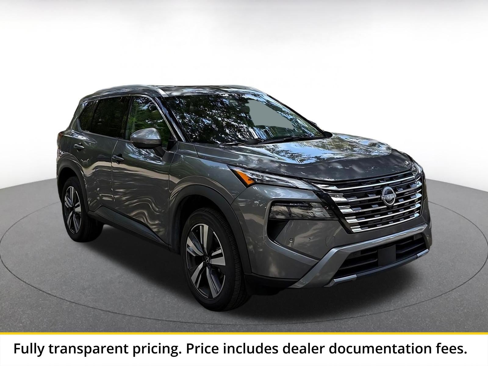 Used 2026 Nissan Rogue SL FWD image 1