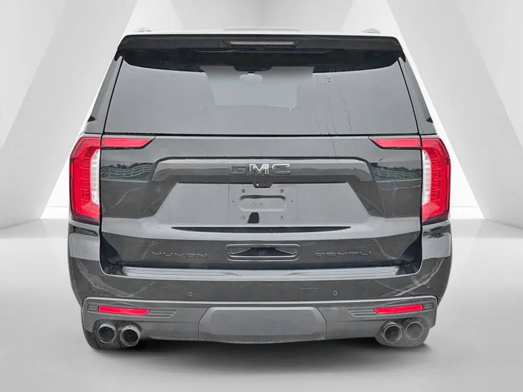 Used 2024 GMC Yukon Denali Ultimate AWD/4WD image 6