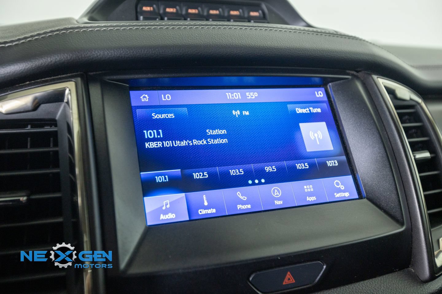 Used 2022 Ford Ranger Lariat w/ Tremor Off-Road Package AWD/4WD image 19