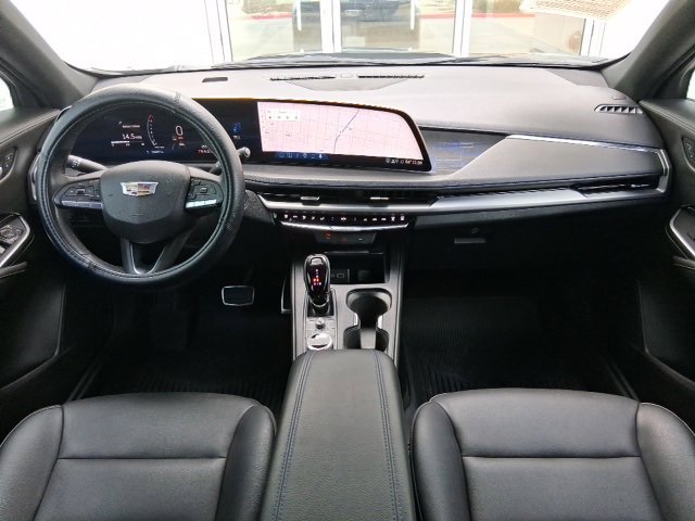 Used 2025 Cadillac XT4 Sport image 9