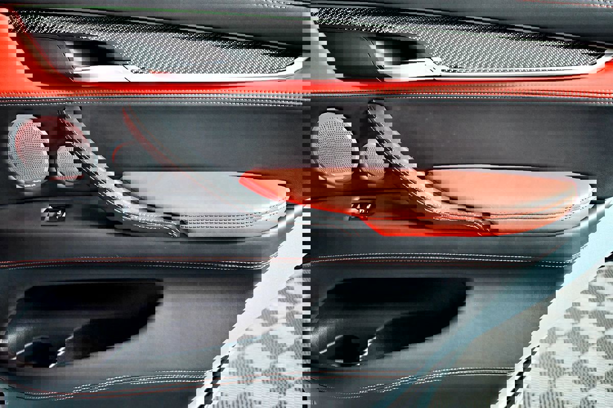 Used 2016 BMW X5 M image 45