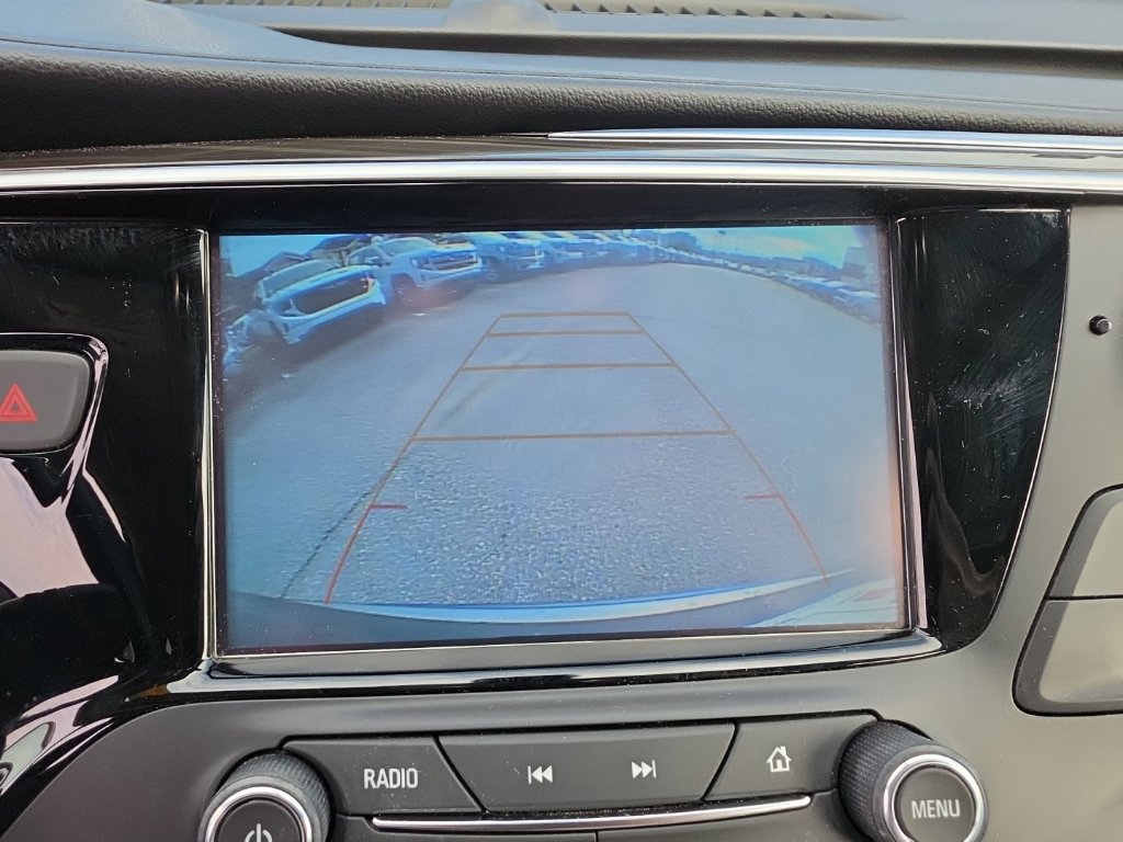 Used 2020 Buick Envision Essence w/ LPO, Cargo Package FWD image 26