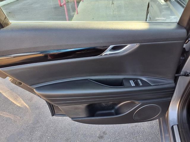 Used 2023 Genesis G80 2.5T image 8