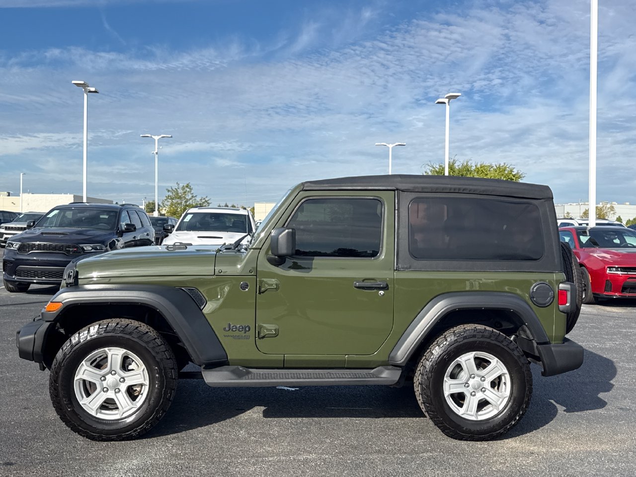 Used 2021 Jeep Wrangler Sport AWD/4WD image 5