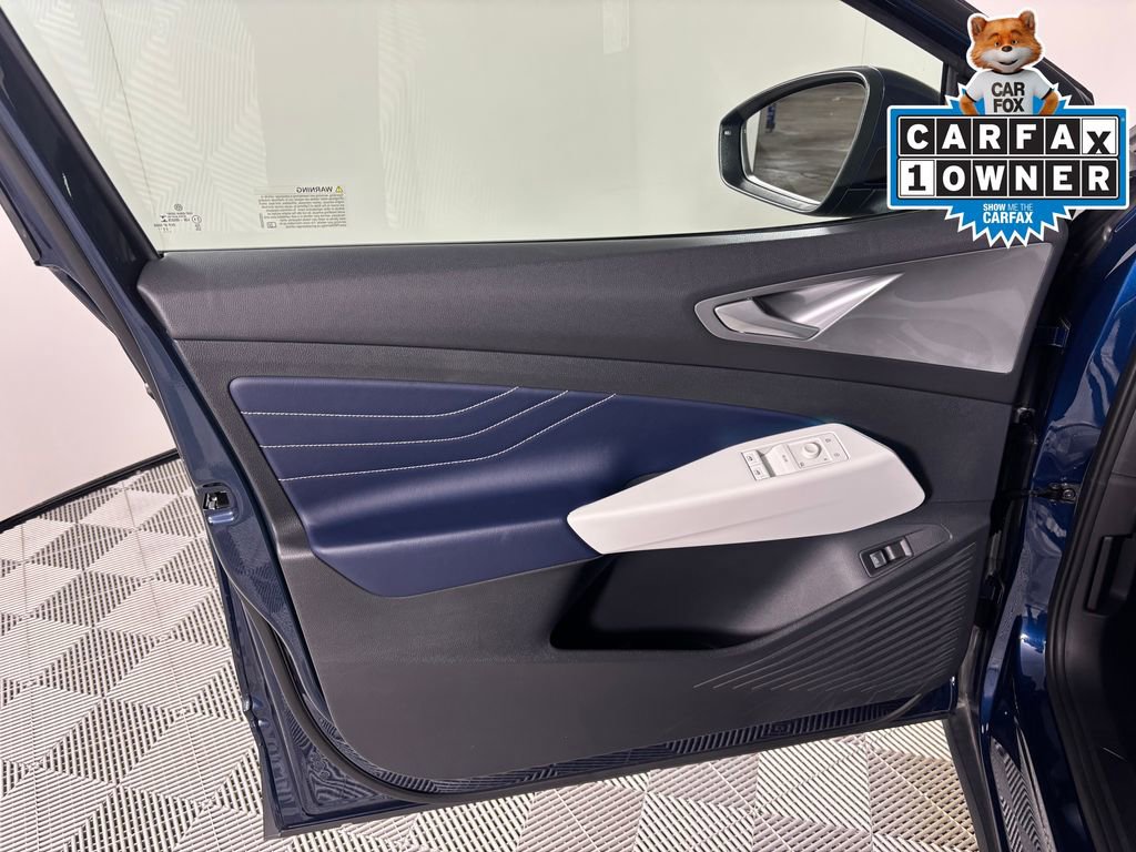 Used 2023 Volkswagen ID.4 Pro S RWD image 12