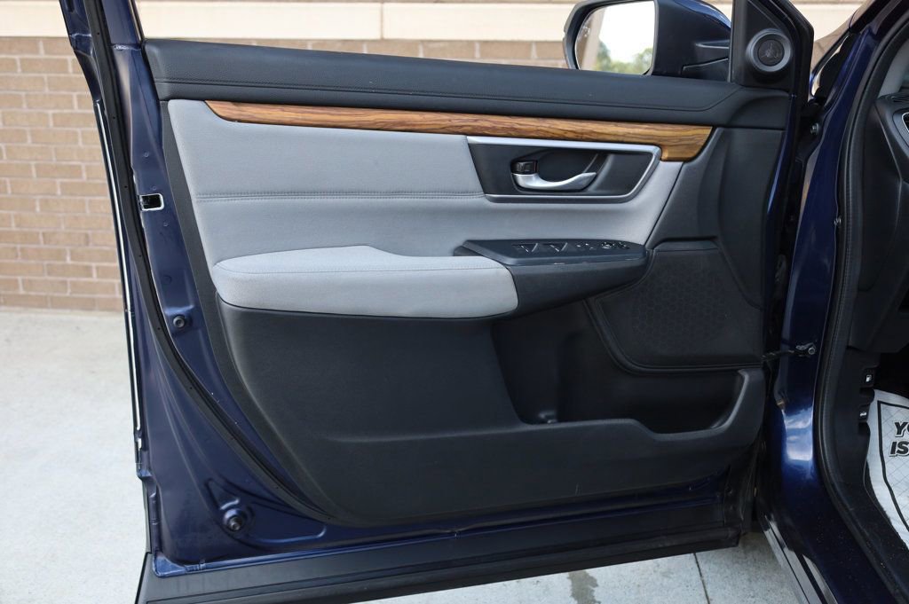 Used 2017 Honda CR-V EX image 13