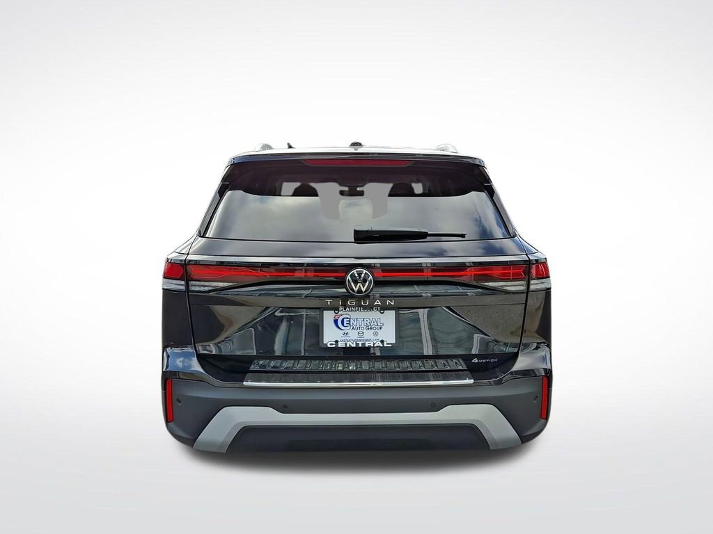 New 2025 Volkswagen Tiguan S image 6