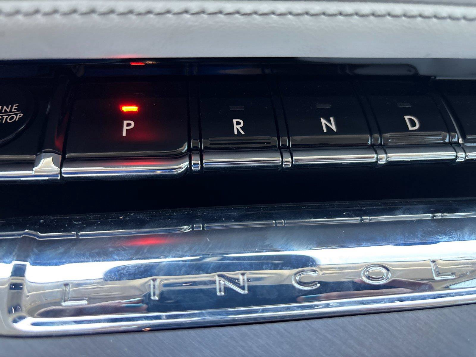 Used 2025 Lincoln Aviator 2WD image 28