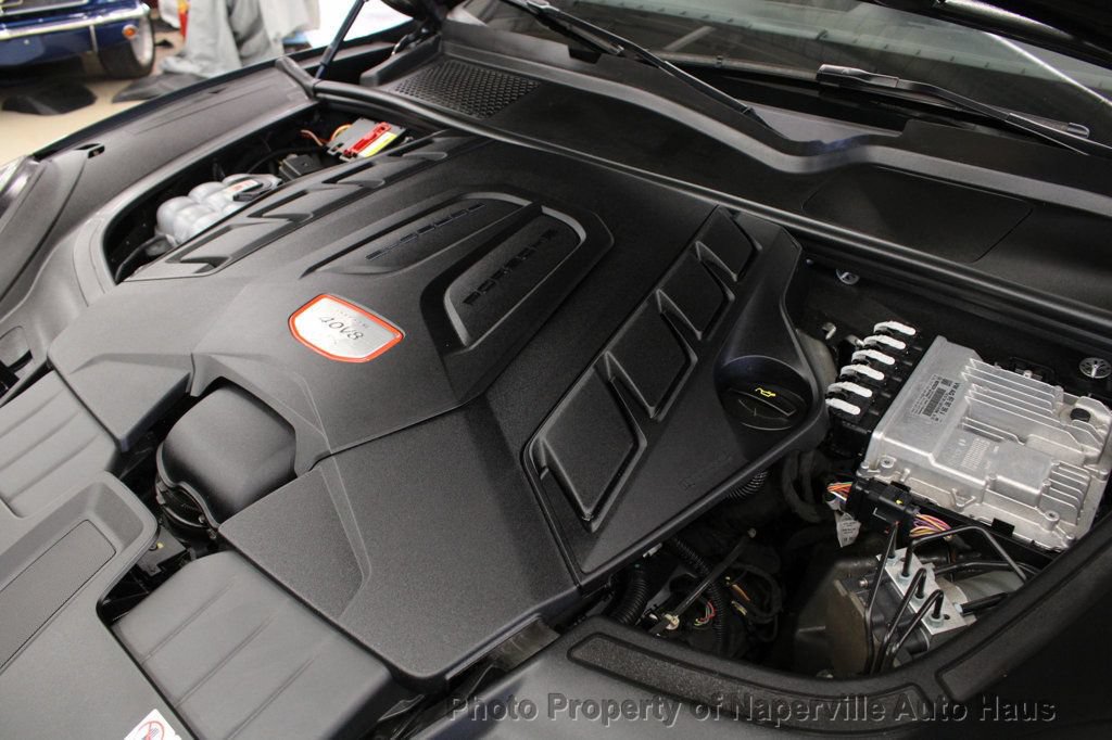 Used 2023 Porsche Cayenne GTS w/ Premium Package AWD/4WD image 49