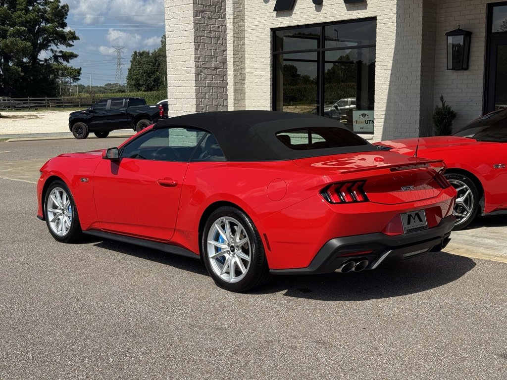 Used 2024 Ford Mustang GT Premium image 7