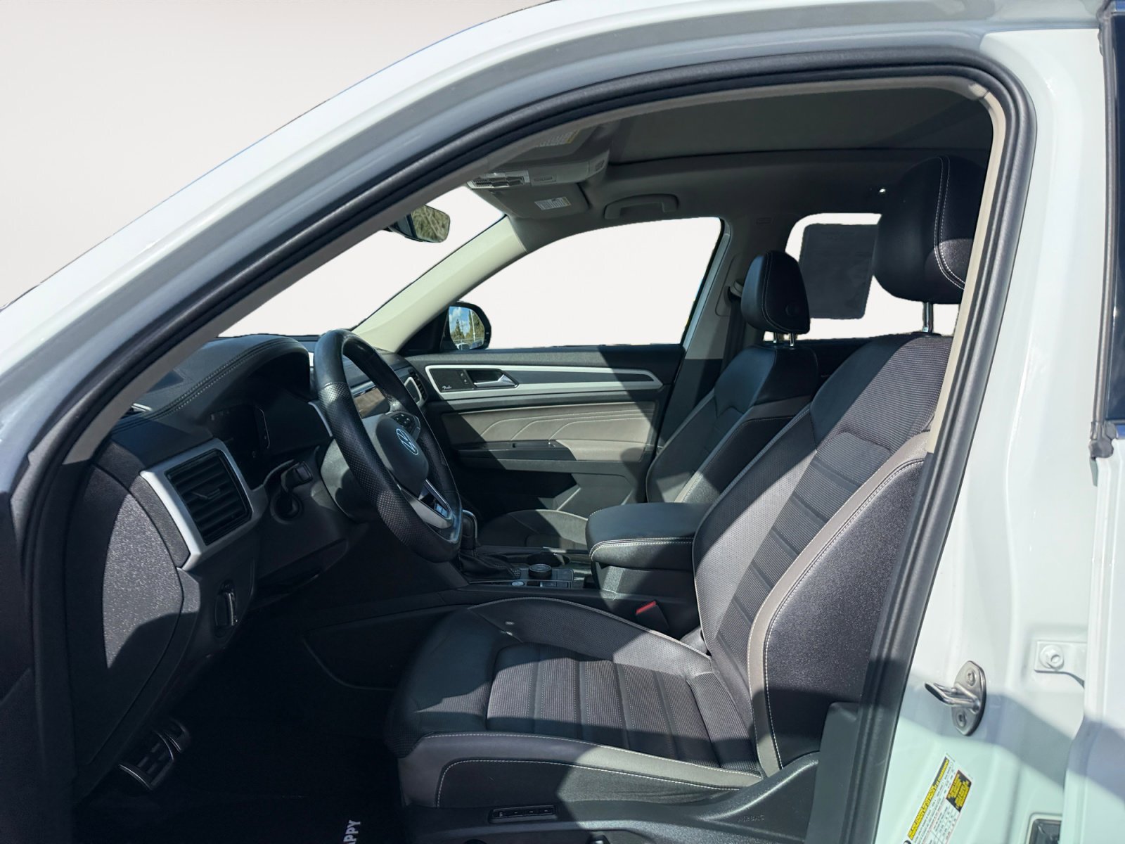 Certified 2021 Volkswagen Atlas SEL Premium image 10