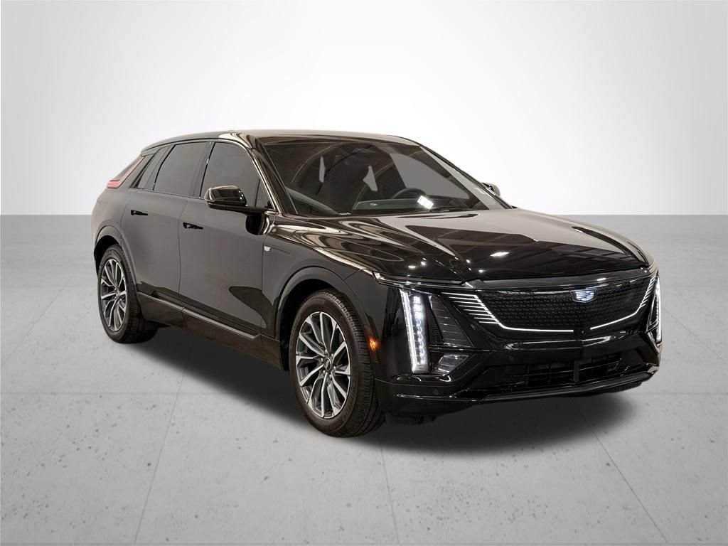 Used 2024 Cadillac Lyriq Sport RWD image 8