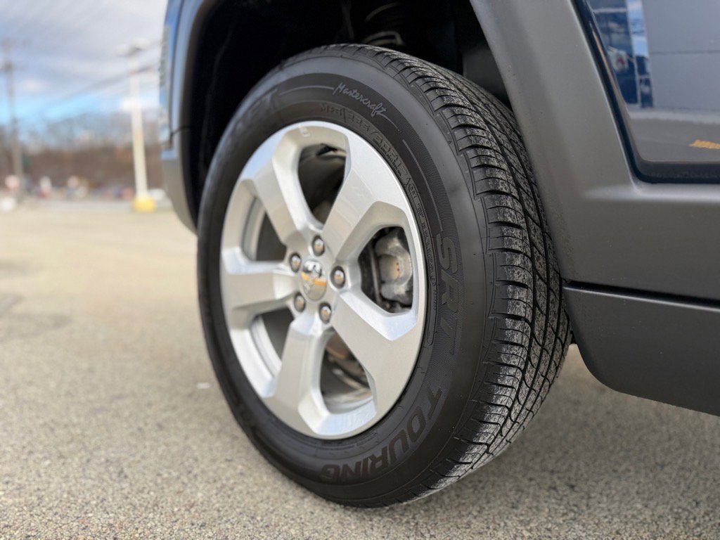 Used 2019 Jeep Compass Latitude w/ Cold Weather Group image 25