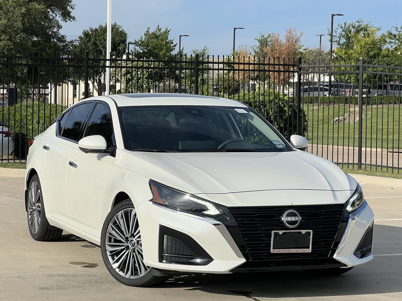Certified 2025 Nissan Altima 2.5 SL