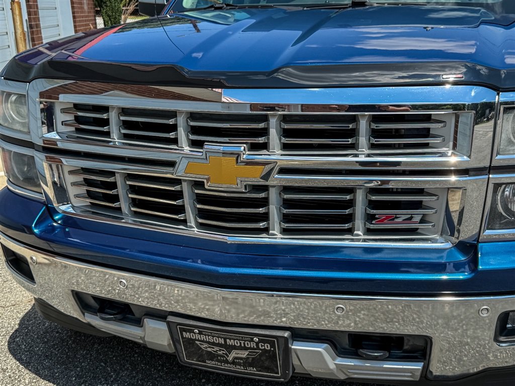 Used 2015 Chevrolet Silverado 1500 LTZ Z71 w/ LTZ Plus Package AWD/4WD image 12