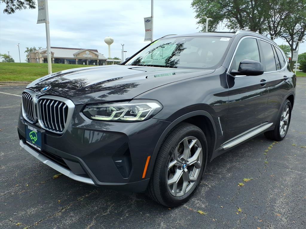 Used 2024 BMW X3 xDrive30i w/ Convenience Package AWD/4WD image 3