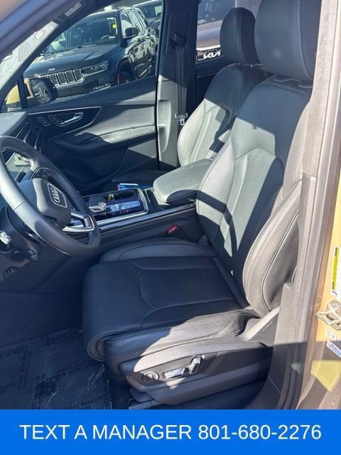 Used 2025 Audi Q7 3.0T Prestige w/ Prestige Package AWD/4WD image 15
