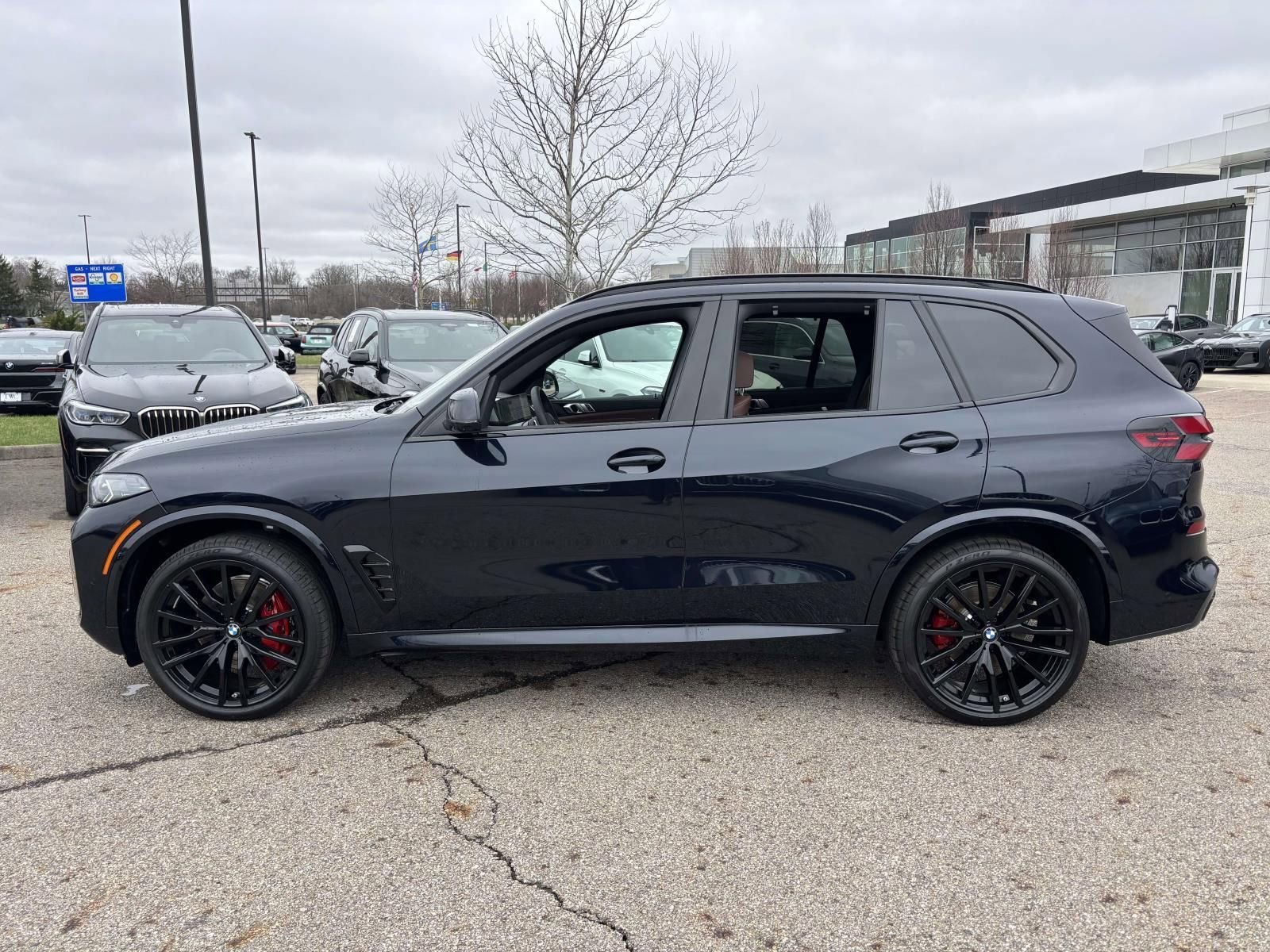 New 2026 BMW X5 xDrive40i AWD/4WD image 8