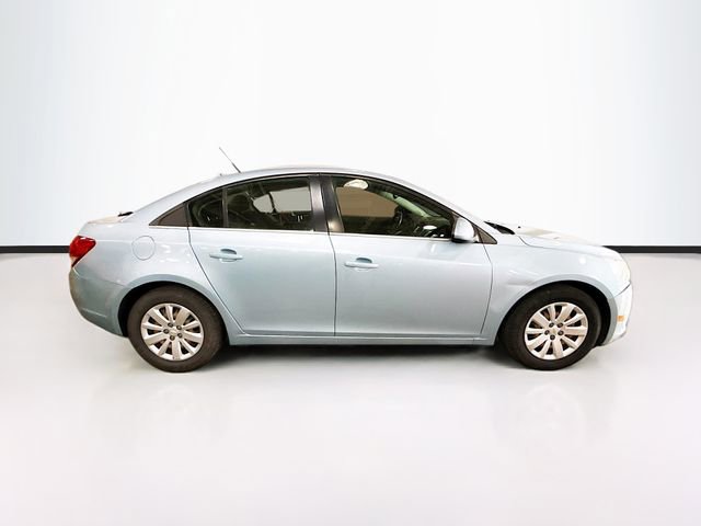 Used 2011 Chevrolet Cruze LT FWD image 5