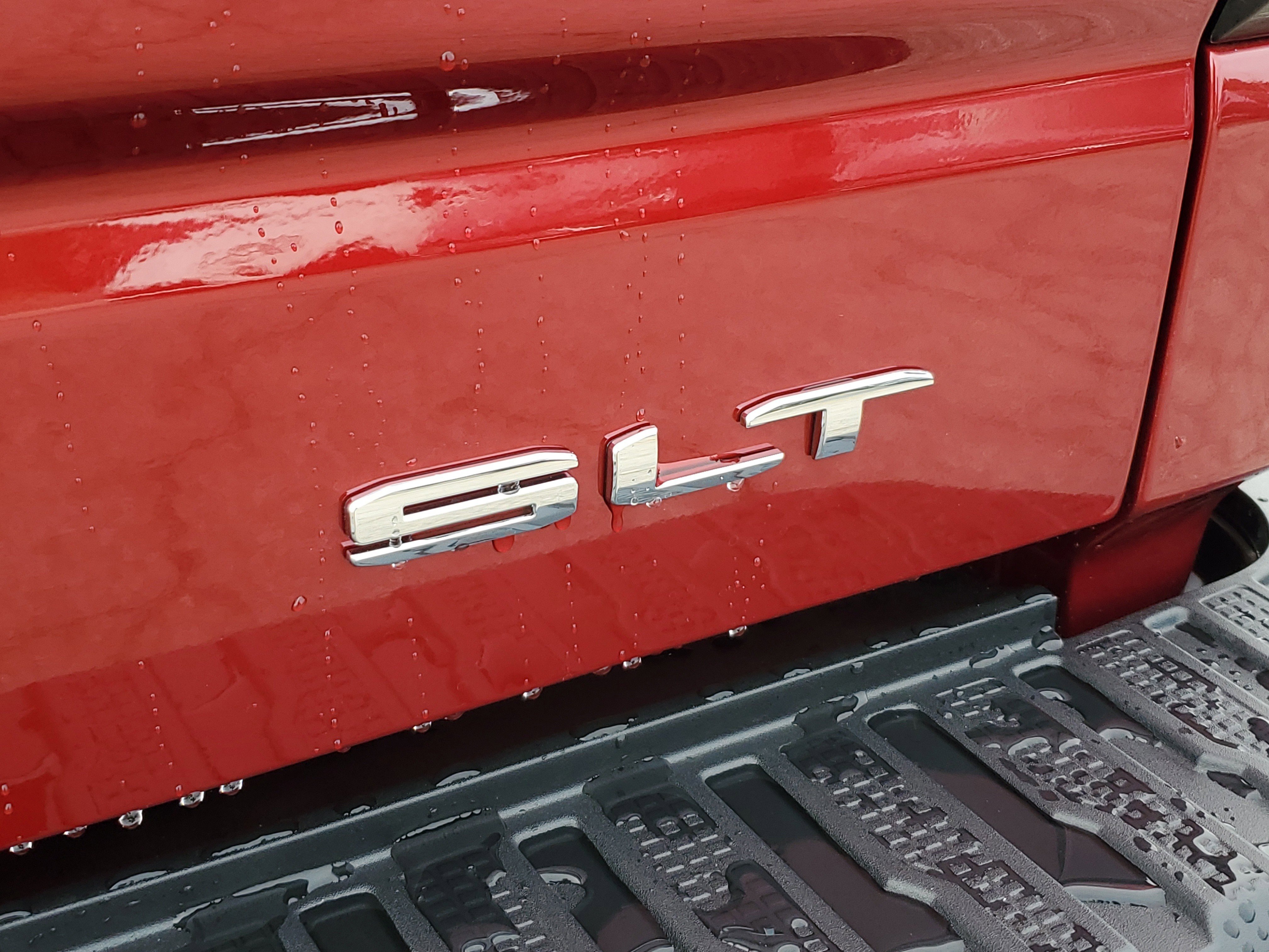 New 2026 GMC Sierra 1500 SLT w/ SLT Convenience Package image 7