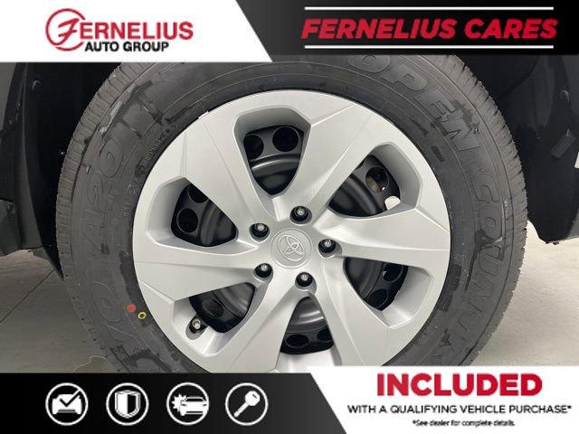 Used 2022 Toyota RAV4 LE image 42