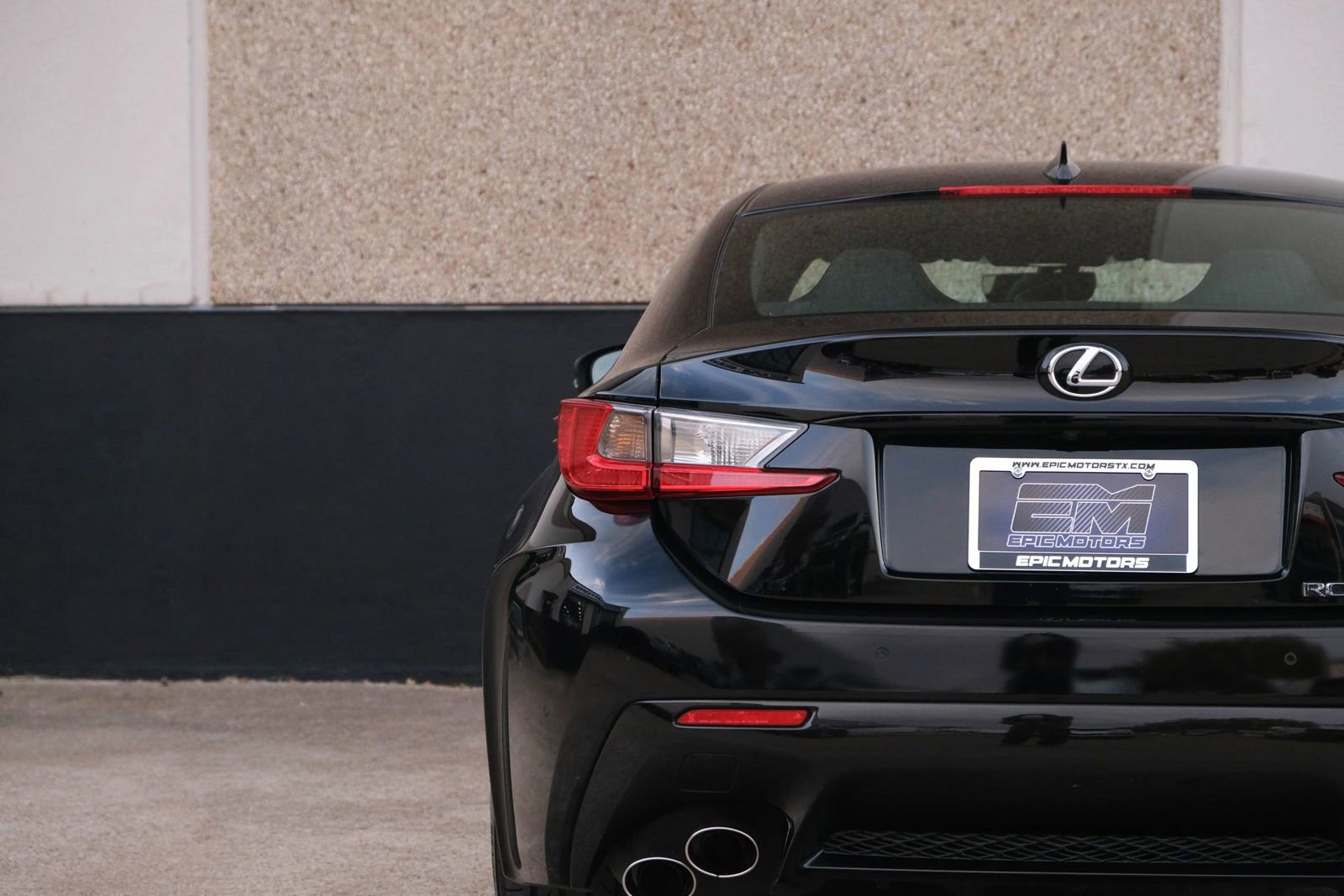 Used 2015 Lexus RC F image 17