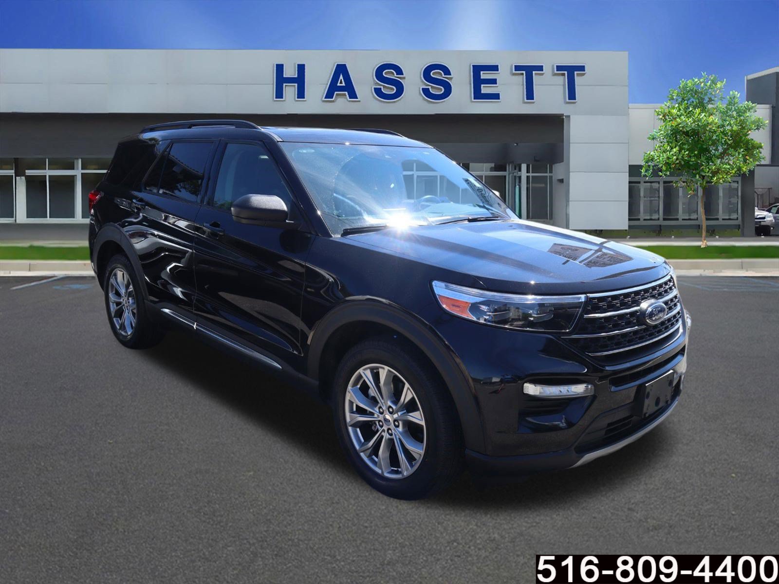 Used 2023 Ford Explorer XLT w/ Equipment Group 202A AWD/4WD image 1
