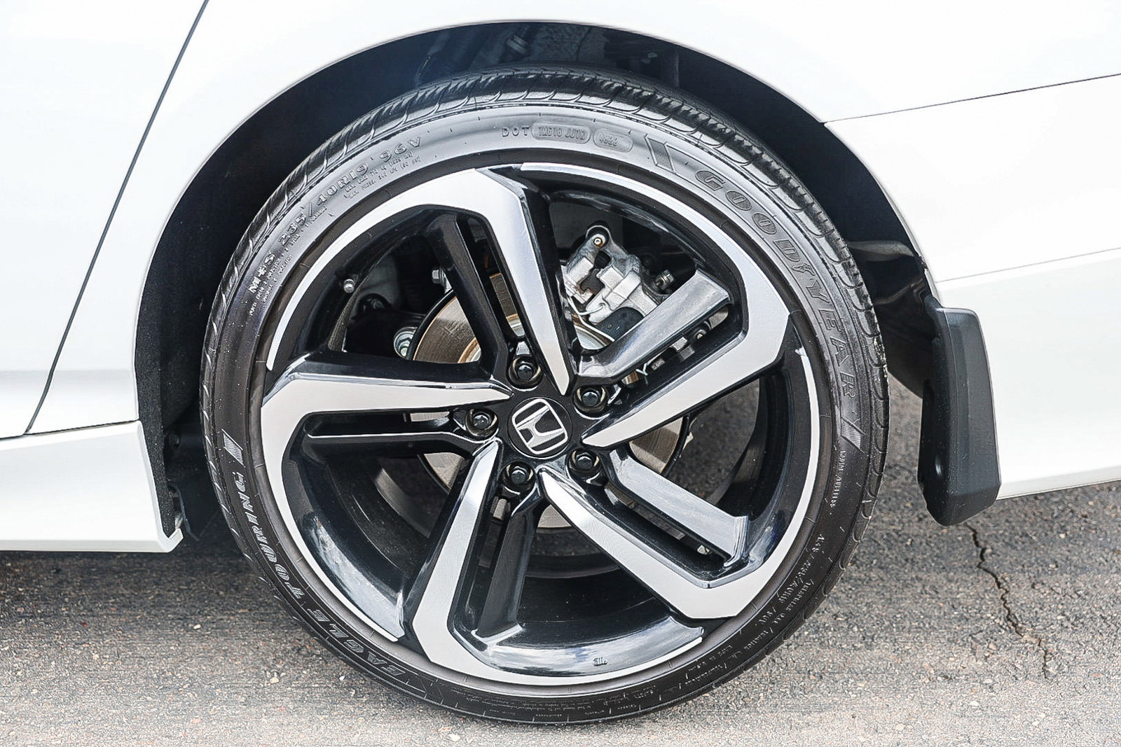 Certified 2022 Honda Accord Sport image 26