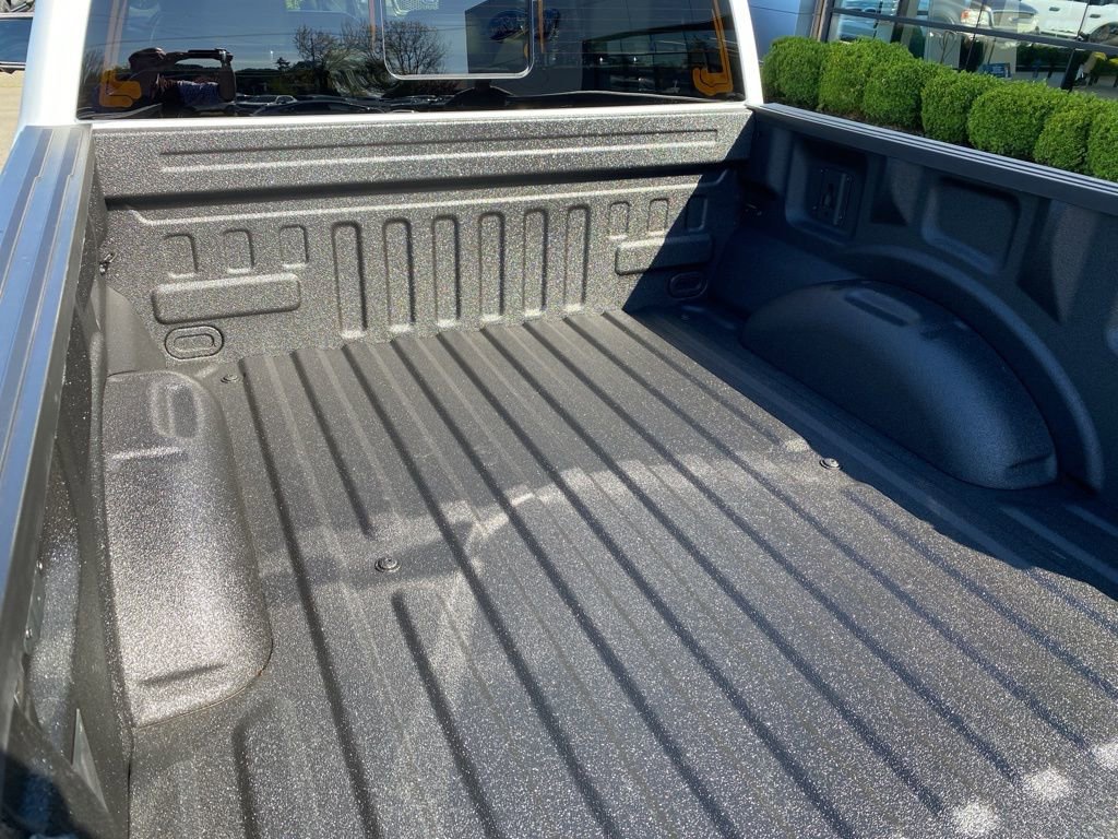 Used 2022 Ford F150 Raptor w/ Equipment Group 801A High image 9