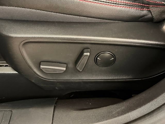 Certified 2023 Ford Escape ST-Line Elite w/ Premium Technology Package AWD/4WD image 25