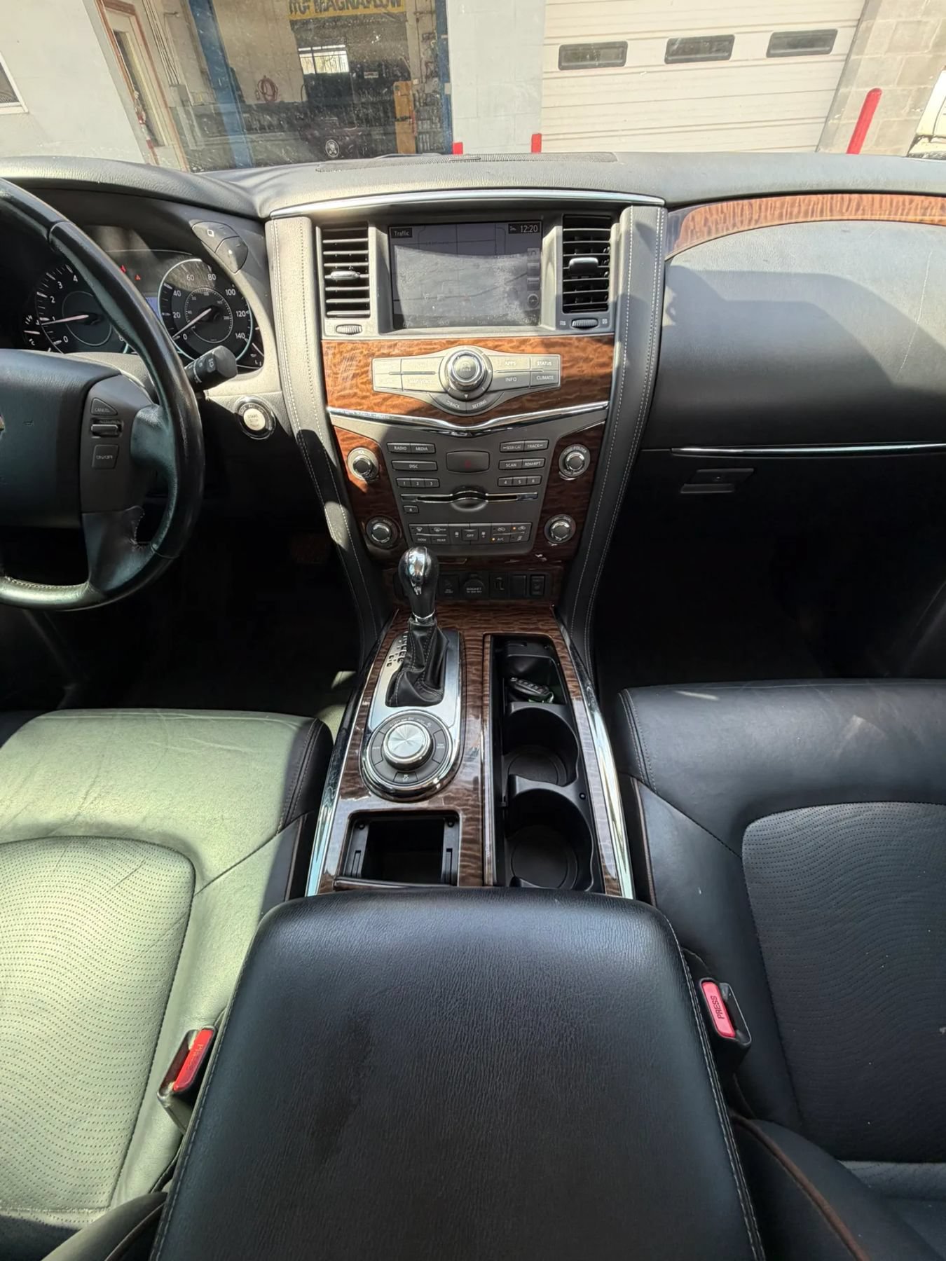 Used 2018 Nissan Armada SL w/ Moonroof Package AWD/4WD image 13