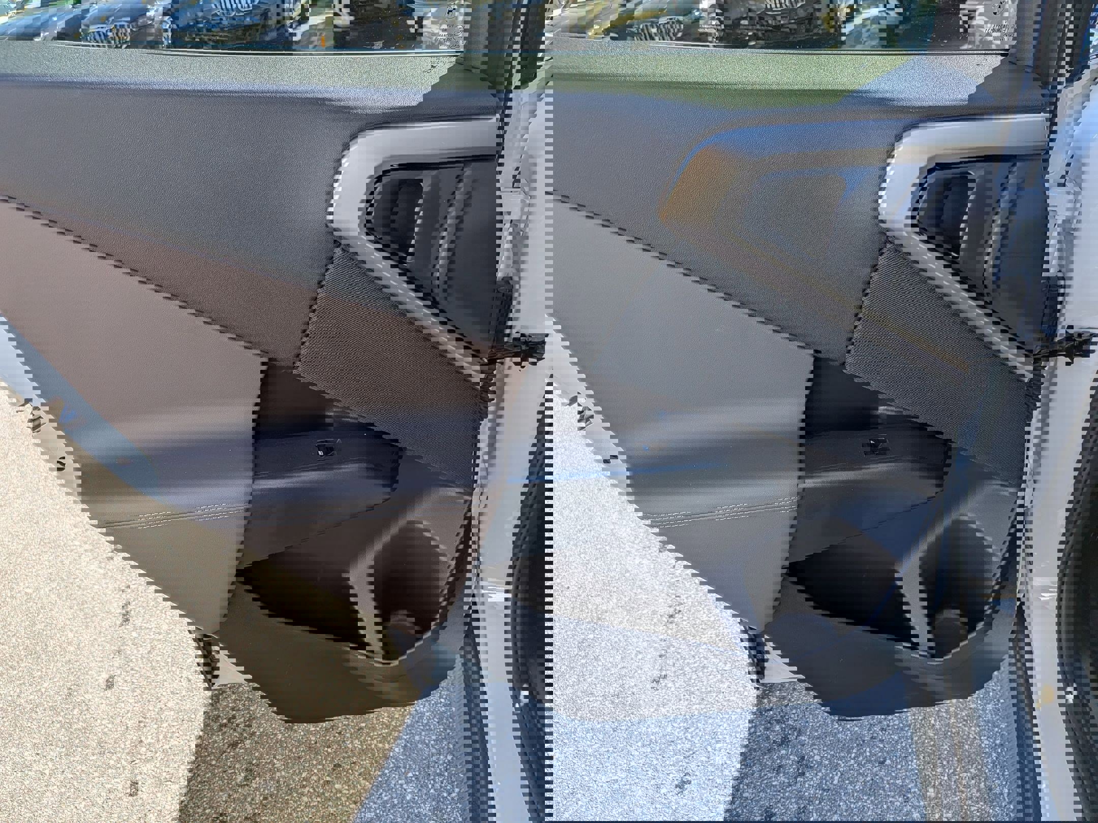 Used 2025 BMW X3 xDrive30i w/ Convenience Package image 25