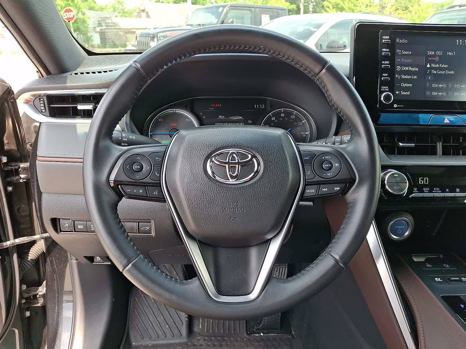 Certified 2022 Toyota Venza XLE AWD/4WD image 24
