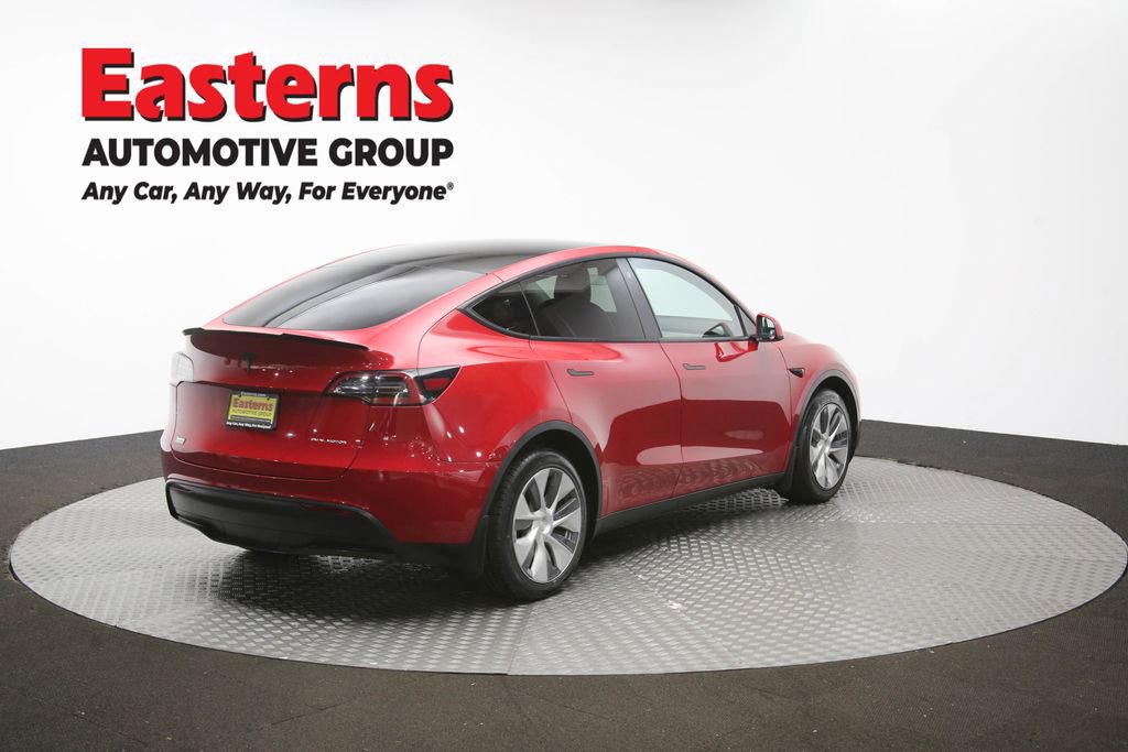 Used 2022 Tesla Model Y Long Range image 35