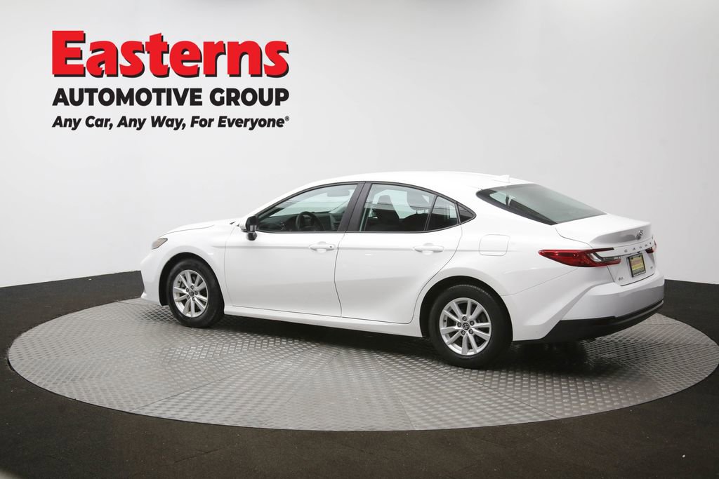 Used 2025 Toyota Camry LE image 63