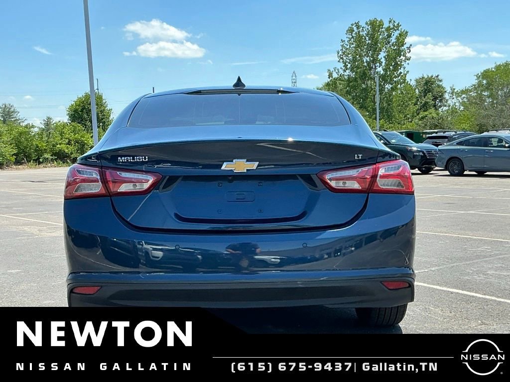 Used 2021 Chevrolet Malibu LT FWD image 5