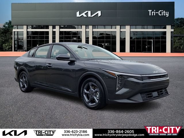 New 2026 Kia K4 FWD image 1