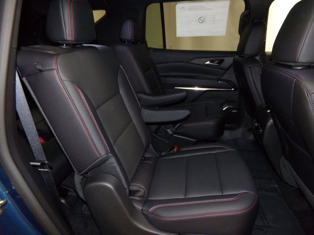 New 2026 Chevrolet Traverse Z71 w/ Enhanced Driving Package image 10