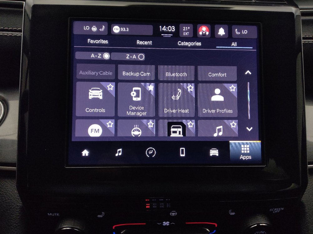 Used 2023 Jeep Grand Cherokee Laredo w/ Luxury Tech Group I AWD/4WD image 25