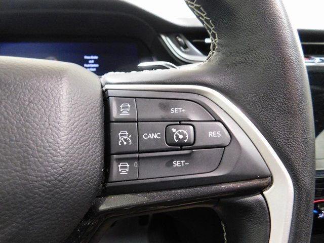 Used 2022 Jeep Grand Cherokee Laredo w/ Luxury Tech Group I image 22